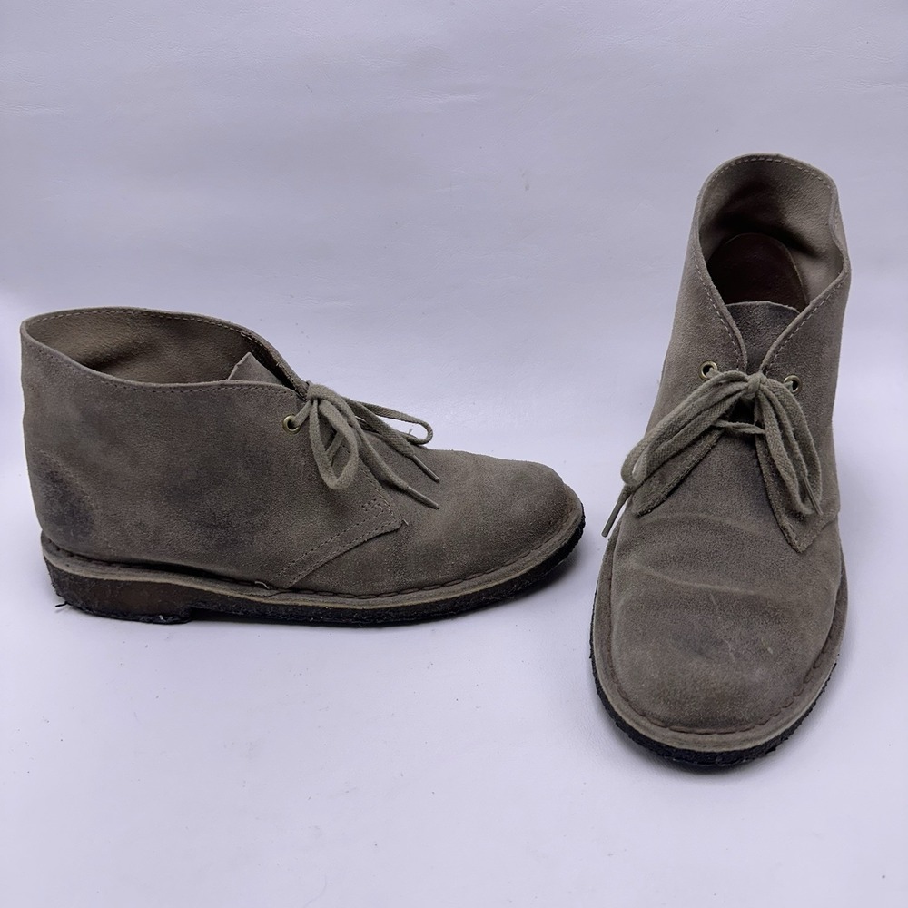 Clarks Originals‎ Desert Boots Womens 6.5 M Sand Beige Suede Crepe Sole Chukka